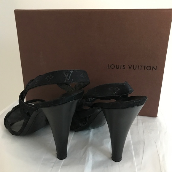Louis Vuitton Vintage Black Satin Logo Sandals | Size 38.5 | 4.5” Heels + Box - Picture 5 of 11